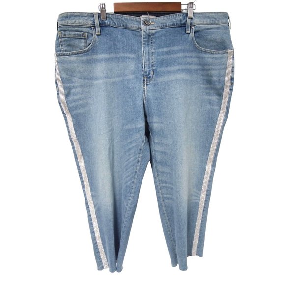 NWT Lane Bryant Womens Rhinestone Bedazzled Cropped Straight Flex Magic Jeans 26 - Picture 7 of 9